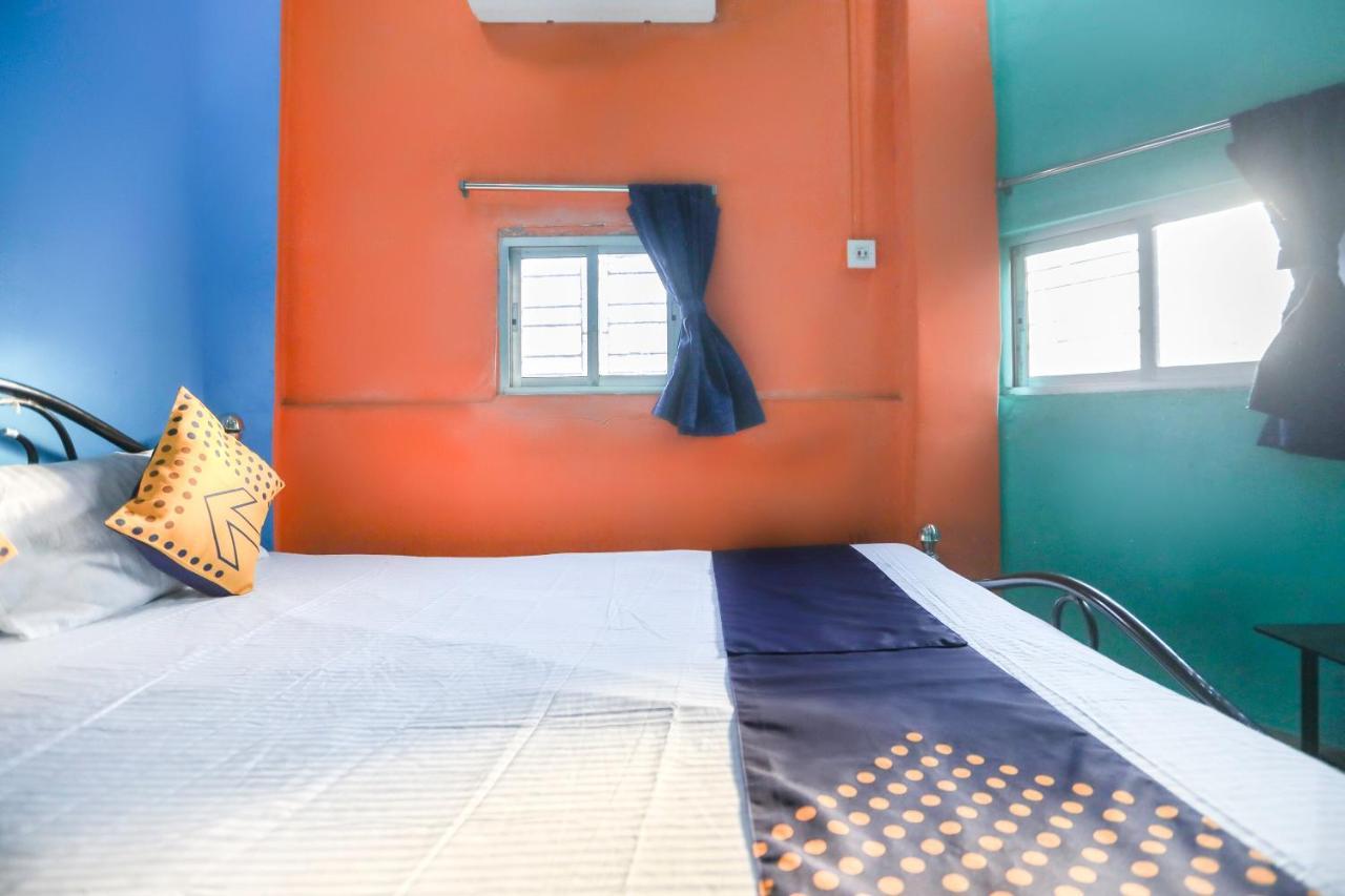 Spot On 69078 New Maa Tara Guest House Kolkata Eksteriør bilde